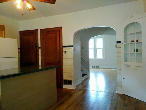 11362 S Champlain Ave, Chicago, IL 60628 photo 5