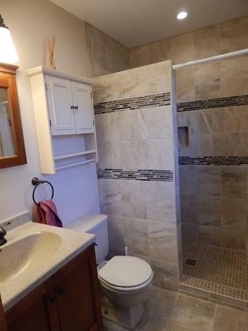 718 Maple St, Marengo, IL 60152 photo 10