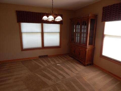 718 Maple St, Marengo, IL 60152 photo 3