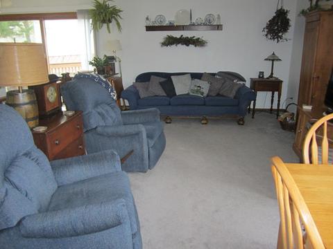1192 Braeburn Dr, Elgin, IL 60123 photo 4