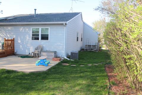 1353 Burns Dr, Elgin, IL 60120 photo 45