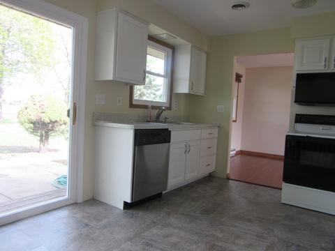 15132 S Thomas Ct, Plainfield, IL 60544 photo 8