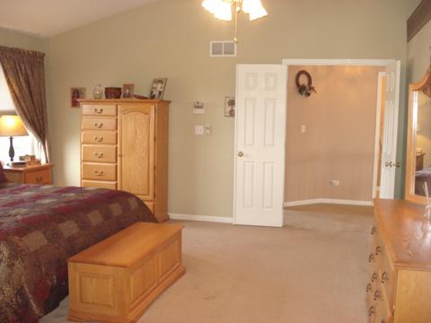 1254 Sycamore St, Elgin, IL 60123 photo 11