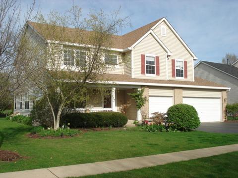 1254 Sycamore St, Elgin, IL 60123 photo 2