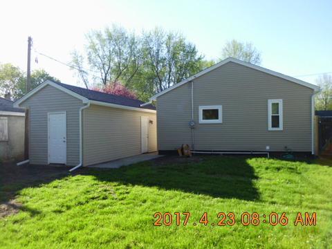 405 E Abe St, Plano, IL 60545 photo 3