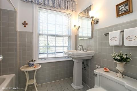 2500 Mc Daniel Ave, Evanston, IL 60201 photo 15