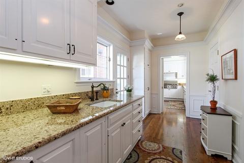 2500 Mc Daniel Ave, Evanston, IL 60201 photo 9