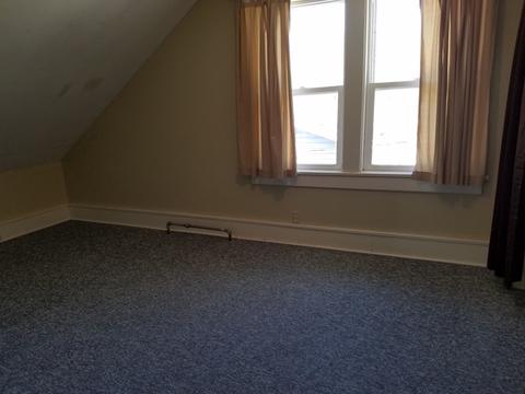 412 S 3rd St, Oregon, IL 61061 photo 16