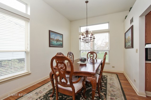 7434 Clem Dr, Gurnee, IL 60031 photo 5