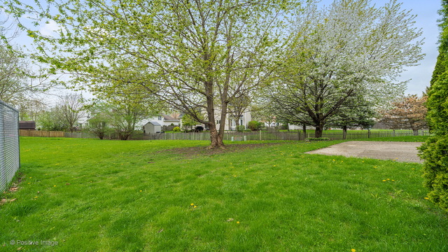 433 Quarry Dr, Bolingbrook, IL 60490 photo 18