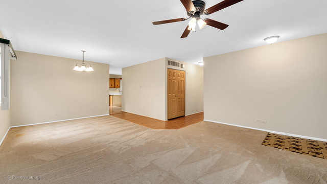 433 Quarry Dr, Bolingbrook, IL 60490 photo 6