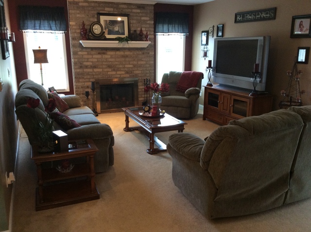 203 Carriage Dr, Morris, IL 60450 photo 10