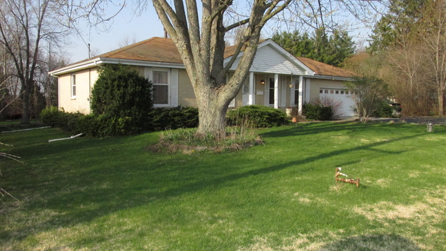 37 W378 Hopps Rd, Elgin, IL 60124 photo 2