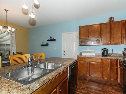 3619 Hyde Park Ct, Elgin, IL 60124 photo 10