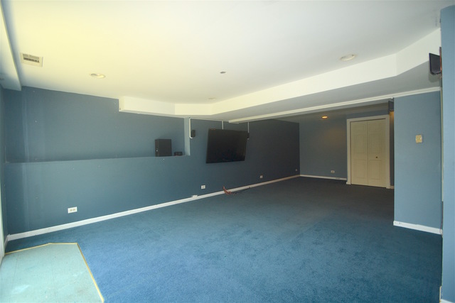 922 Paddock Dr, Carol Stream, IL 60188 photo 22
