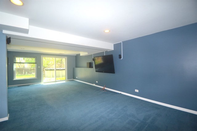 922 Paddock Dr, Carol Stream, IL 60188 photo 31