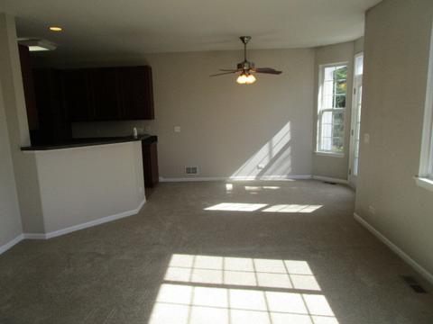 24 Kelsey Ct, Algonquin, IL 60102 photo 3