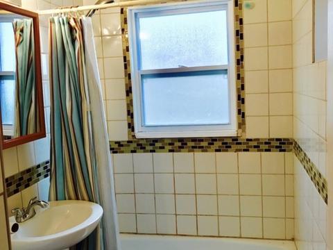 8041 S Spaulding Ave, Chicago, IL 60652 photo 4