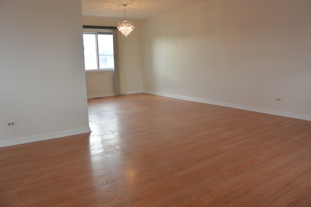 4442 Westbridge Ct, Hoffman Estates, IL 60192 photo 7