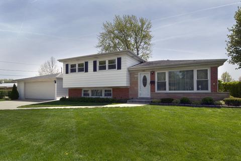 2001 W Estates Dr, Mount Prospect, IL 60056 photo 2