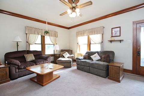 909 S 3rd Ave, Kankakee, IL 60901 photo 2
