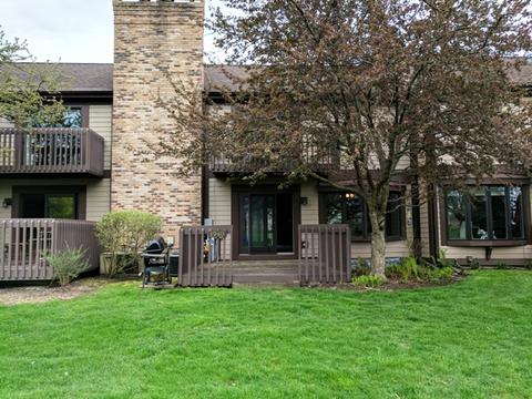 1940 Golf View Dr, Bartlett, IL 60103 photo 3