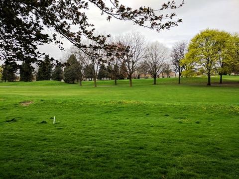 1940 Golf View Dr, Bartlett, IL 60103 photo 2