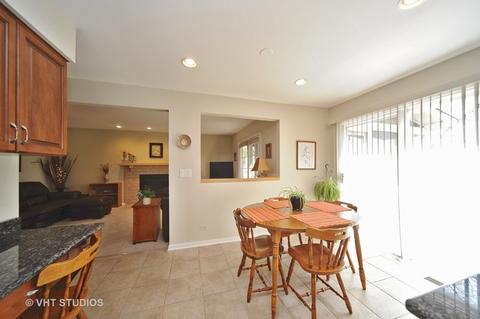 661 Garth Rd, Wheeling, IL 60090 photo 4