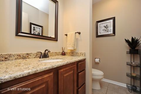 661 Garth Rd, Wheeling, IL 60090 photo 13