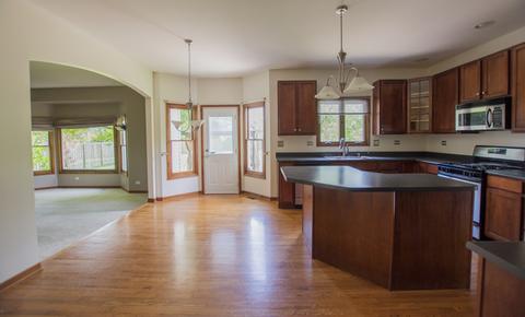 2045 Clementi Ln, Aurora, IL 60503 photo 9