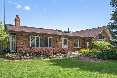 590 E 4th St, Lockport, IL 60441 photo 1
