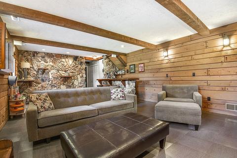 590 E 4th St, Lockport, IL 60441 photo 16
