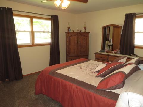 705 E Pine St, Ladd, IL 61329 photo 20
