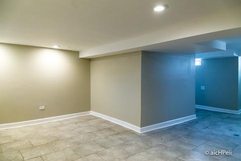 8620 S Champlain Ave, Chicago, IL 60619 photo 10
