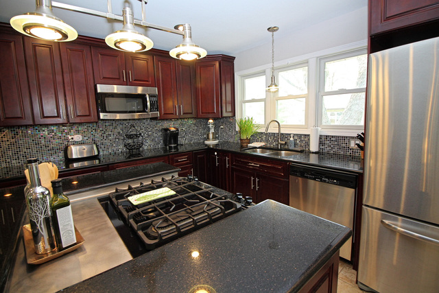 1120 Goodview Ave, Johnsburg, IL 60051 photo 12