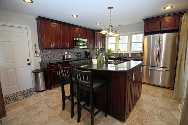 1120 Goodview Ave, Johnsburg, IL 60051 photo 10
