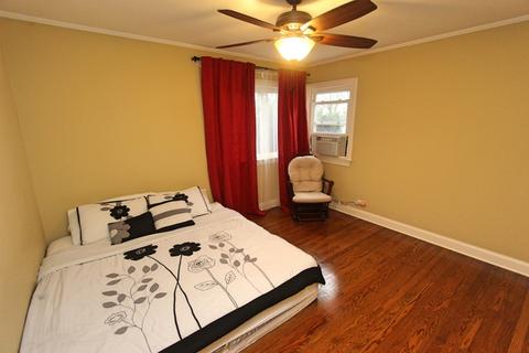 1286 E Walnut Ave, Des Plaines, IL 60016 photo 10