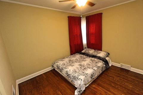 1286 E Walnut Ave, Des Plaines, IL 60016 photo 11