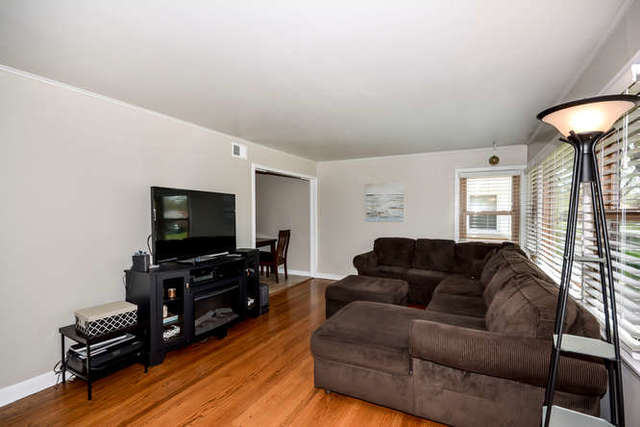 5816 Superior St, Berkeley, IL 60163 photo 5
