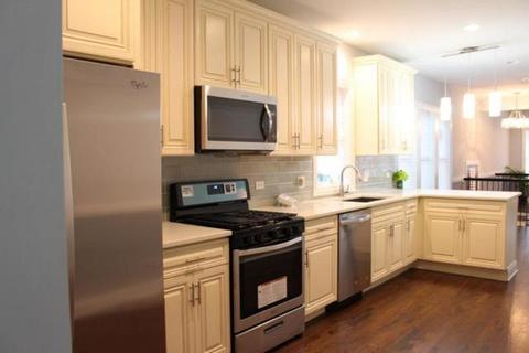 433 E 88th Pl, Chicago, IL 60619 photo 2