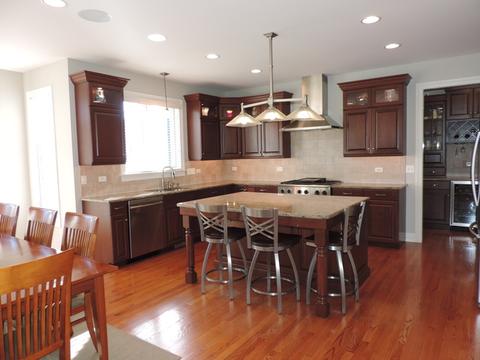 220 E Wilson St, Elmhurst, IL 60126 photo 4