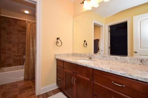 220 E Wilson St, Elmhurst, IL 60126 photo 17