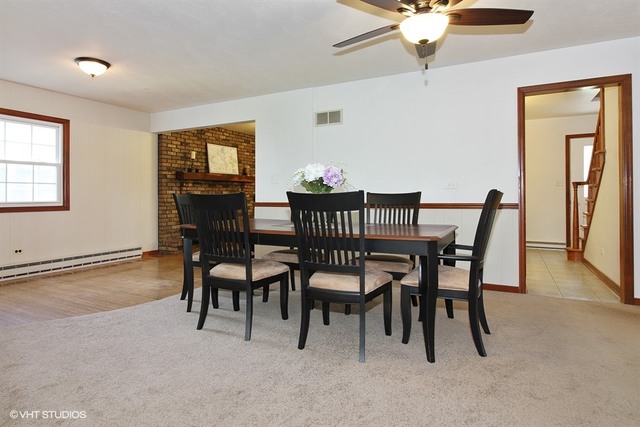 11315 Knickerbocker Rd, Harvard, IL 60033 photo 4