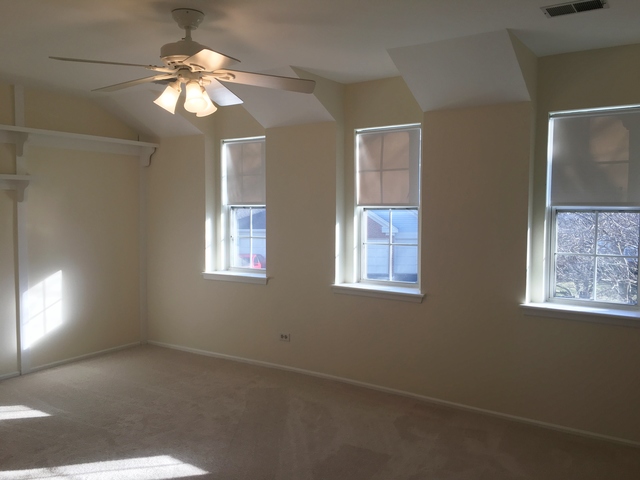 1614 Hadley Ct #C2, Wheeling, IL 60090 photo 9