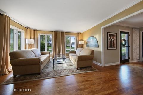 175 Dickinson Dr, Wheaton, IL 60189 photo 11