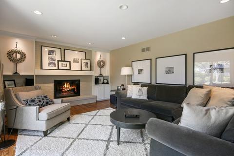 175 Dickinson Dr, Wheaton, IL 60189 photo 9