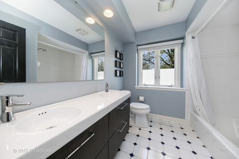 175 Dickinson Dr, Wheaton, IL 60189 photo 20