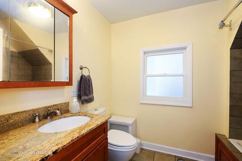 5832 N Wayne Ave, Chicago, IL 60660 photo 13