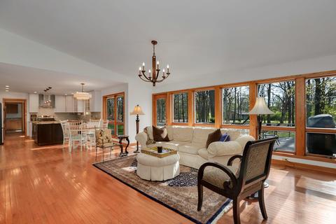 5 N545 Robin Ln, Wayne, IL 60184 photo 10