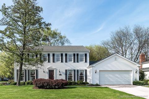 883 Dorset Dr, Wheaton, IL 60189 photo 1